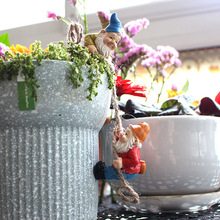 亚马逊新品小矮人花插摆件创意树脂工艺品喷挂花园盆栽插件装饰品