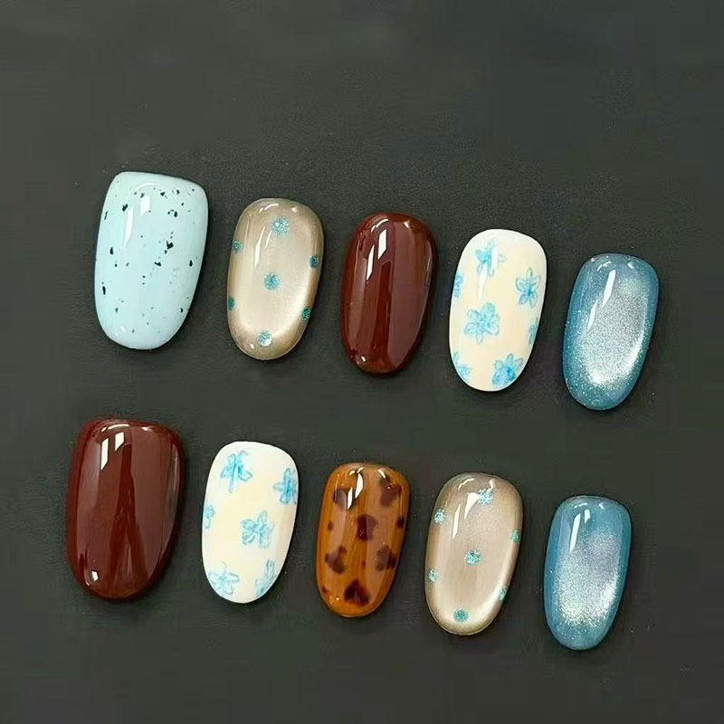Cat-eye press-on nails with a dopamine-inducing high-end feel, niche design, new short oval style nail patches, wholesale direct from the factory Cat-eye press-on nails with a dopamine-inducing high-end feel, niche design, new short oval style nail patches, wholesale direct from the factory