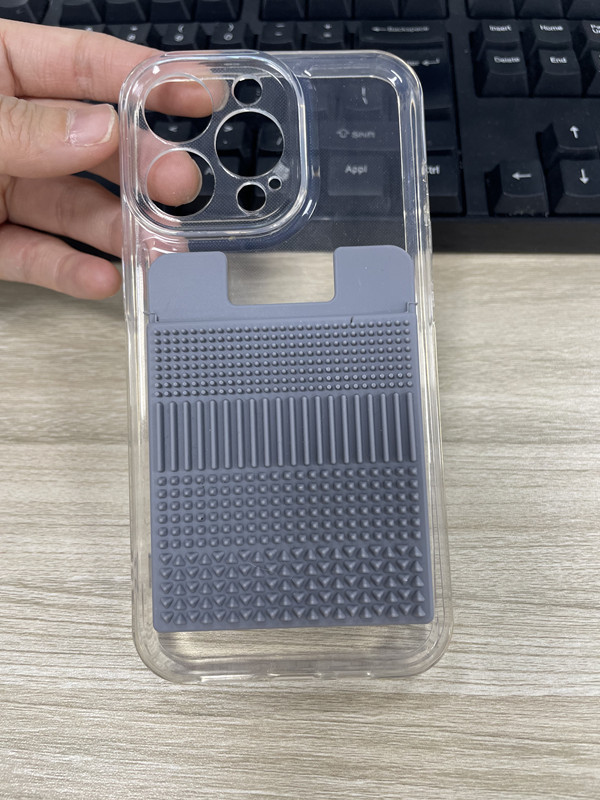 Sınır ötesi yeni ürün gıda sınıfı silikon cep telefonu kart tutucu cep telefonu arka duyusal doku dekompresyon oyuncak kimlik koruyucu kapak