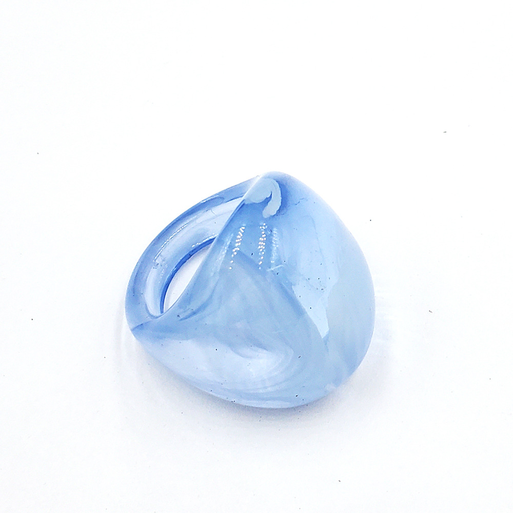 Fashion Transparent Acrylic Oval Ring