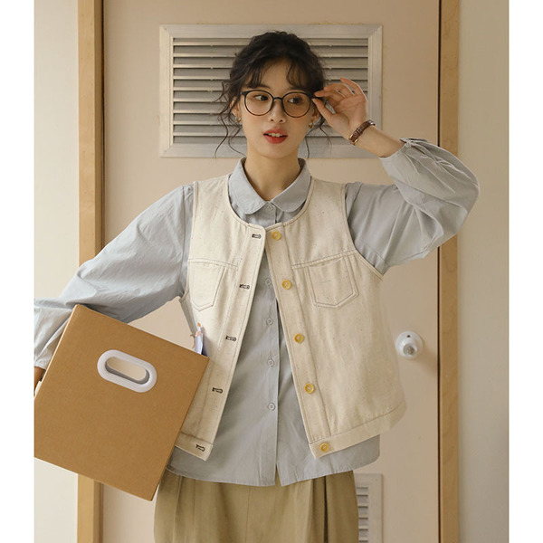Spring Japanese retro white short vest