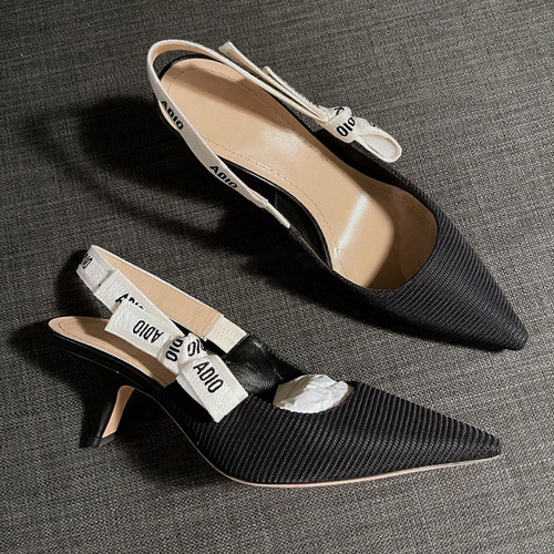 新款d家字母带蝴蝶结猫跟高跟鞋针织条纹尖头浅口后空凉鞋女