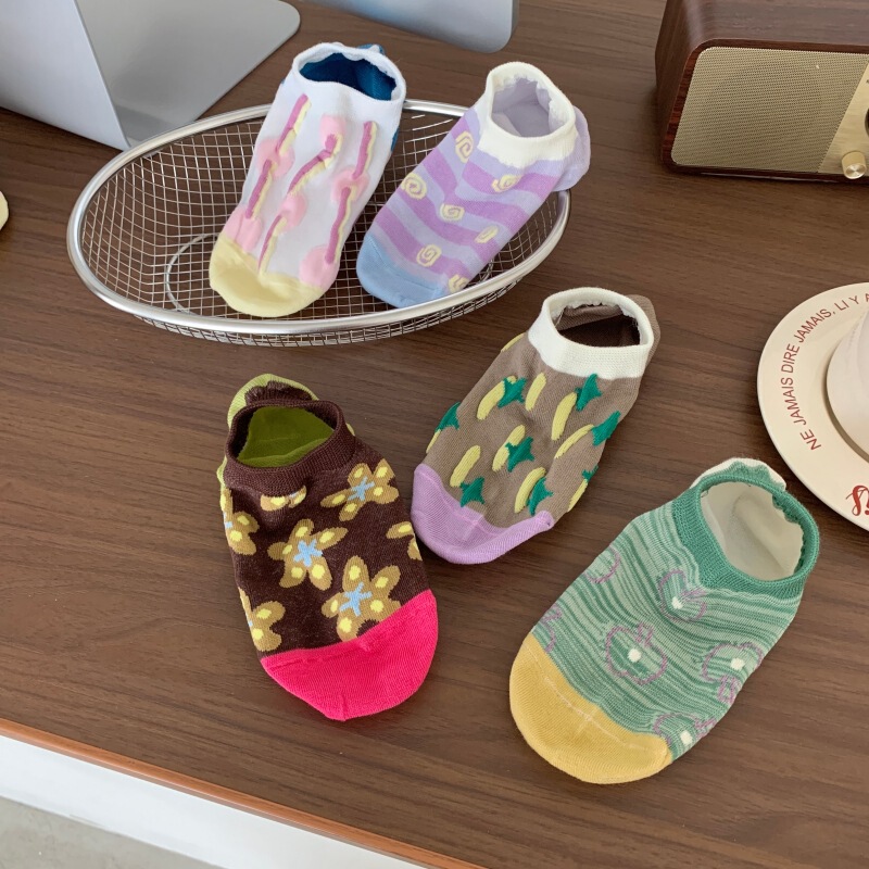 Japanese-Style Women's Short Socks, Spring and Summer Thin Geometric Color-Blocking Ankle Socks, Retro Floral Non-Slip No-Show Socks