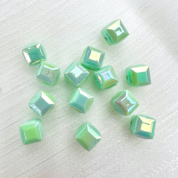 08-green