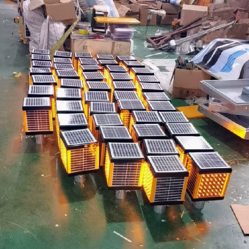 Солнечный GPS Беспроводная синхронизация стробоскопические краевые контурные маркировки Автомагистраль Туманный день вождения безопасности светодиодный индуктор