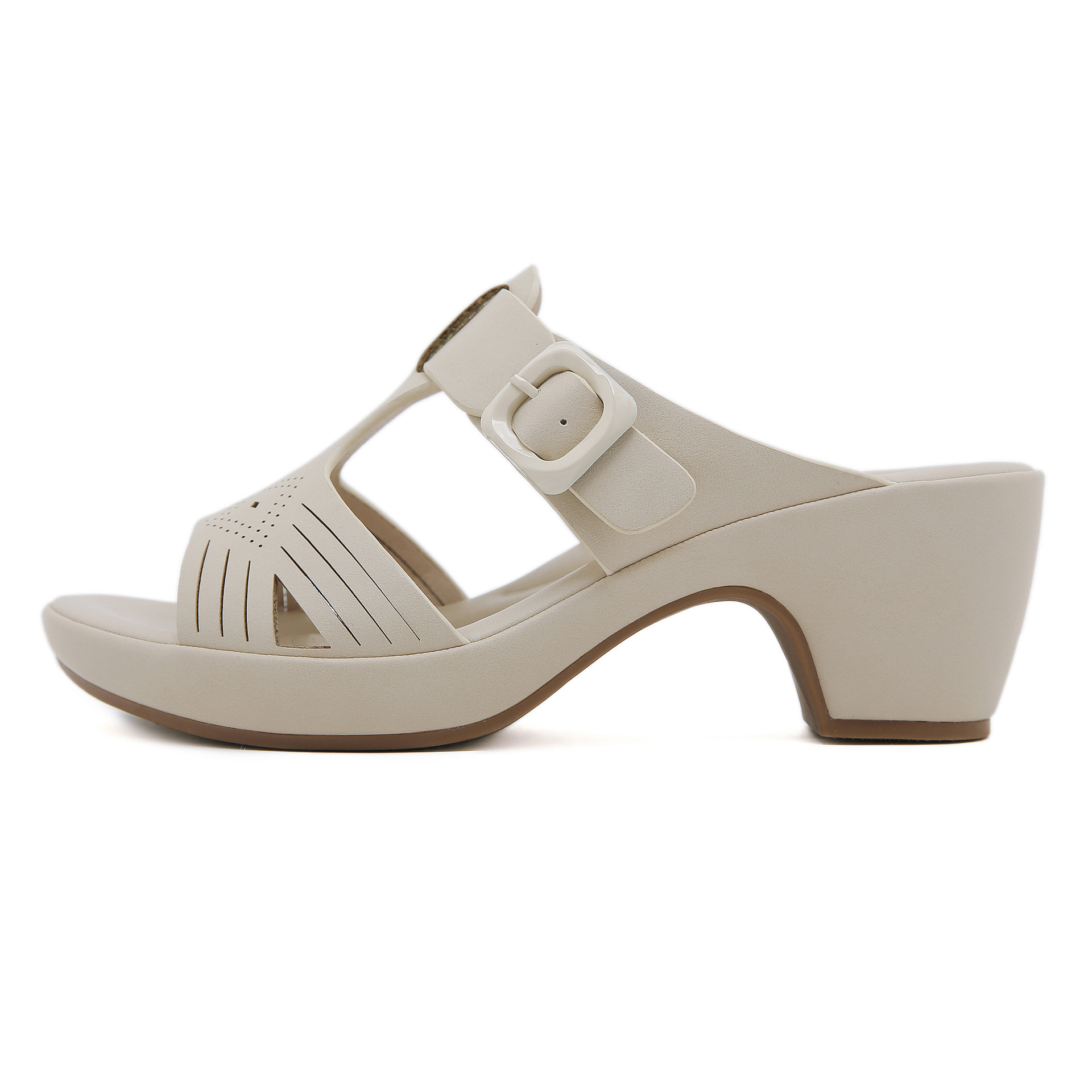 V7722 - 1 nuevo verano 2025 Amazon tacones cómodos para damas sandalias de tamaño neutro una al por mayor