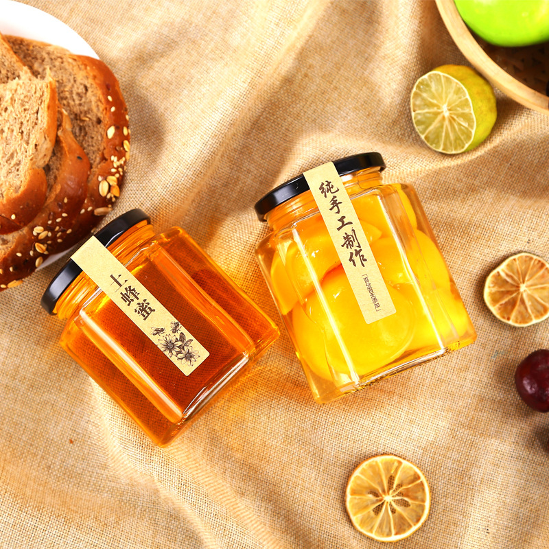 一斤玻璃罐带盖六棱果酱辣椒酱密封罐蜂蜜柠檬膏小六角玻璃瓶批发