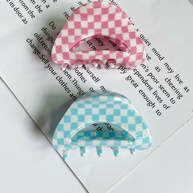 Fashion Plaid Pvc Handmade Hair Claws 1 Piece display picture 5