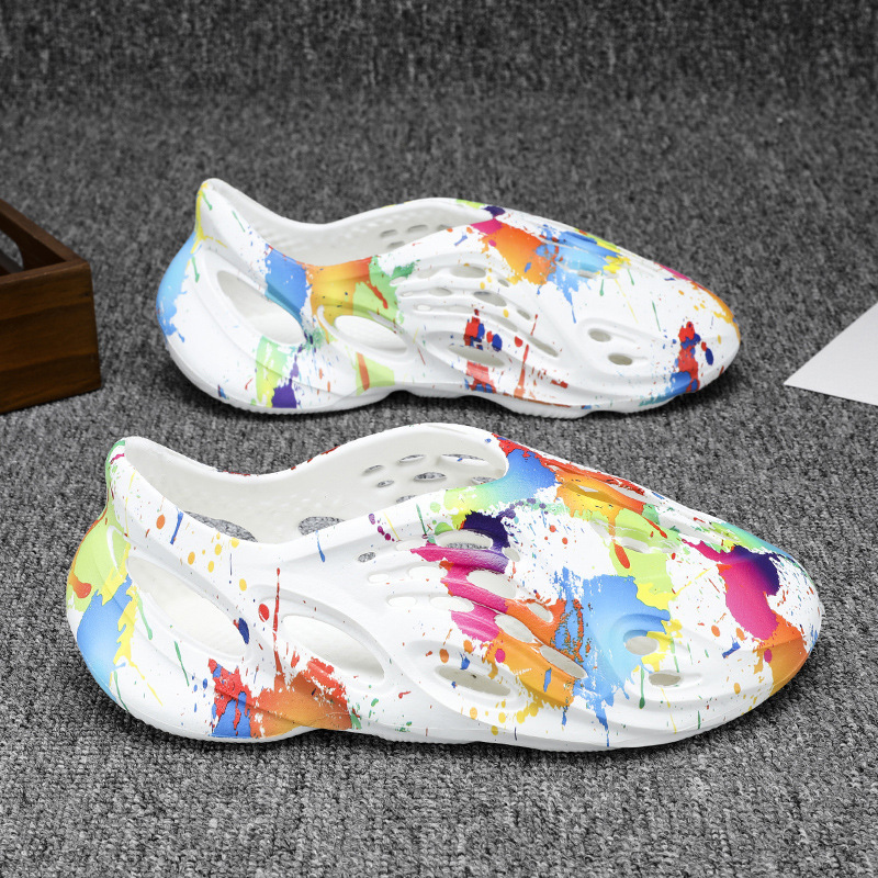 Sandali romani da esterno di tendenza Instagram con nuovo buco mimetico estivo oversize per scarpe da spiaggia da uomo_voghion.com