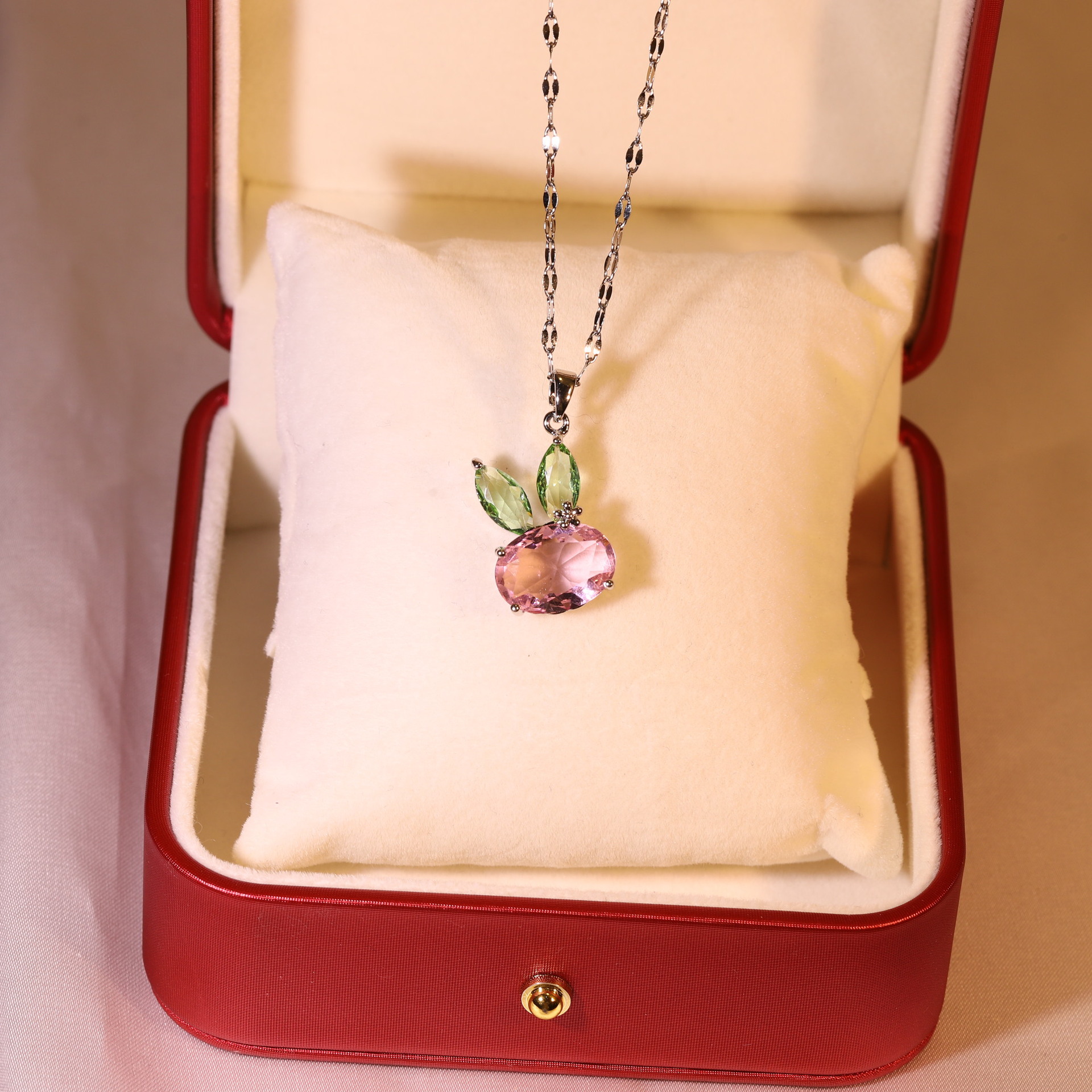 Fashion Rabbit Titanium Steel Copper Inlaid Zircon Pendant Necklace