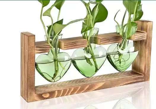 녹색 사랑 꽃병