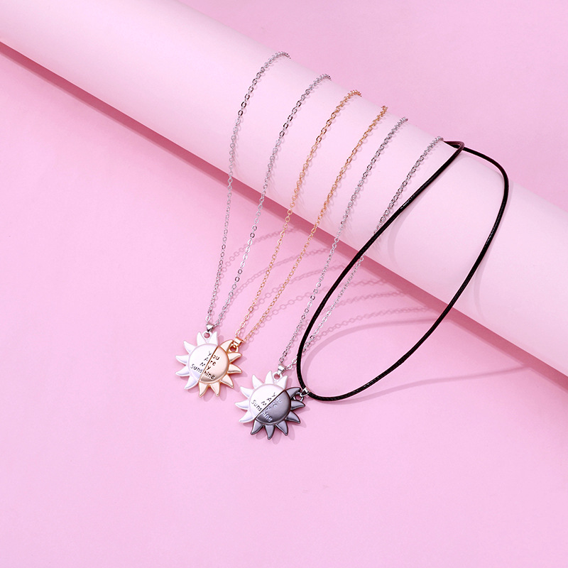 Sun Pattern Couple Gender Casual Simple Style Sun Alloy Plating Valentine's Day Couple Pendant Necklace