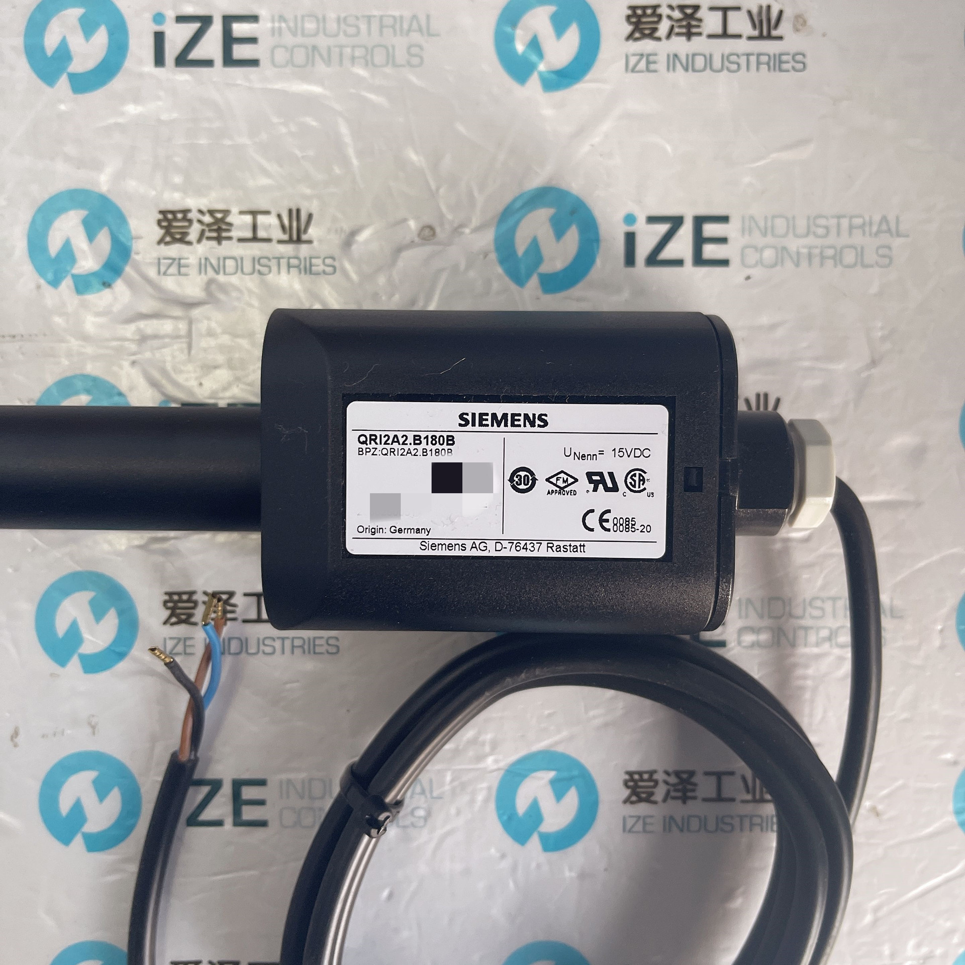 SIEMENS火焰检测器QRI2A2.B180B原装