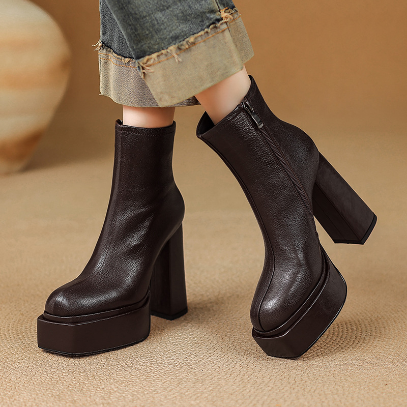 Boot nữ cổ cao ôm chân da dê mềm gót vuông đế xuồng 12.5 cm — Lớp lót nhung đen