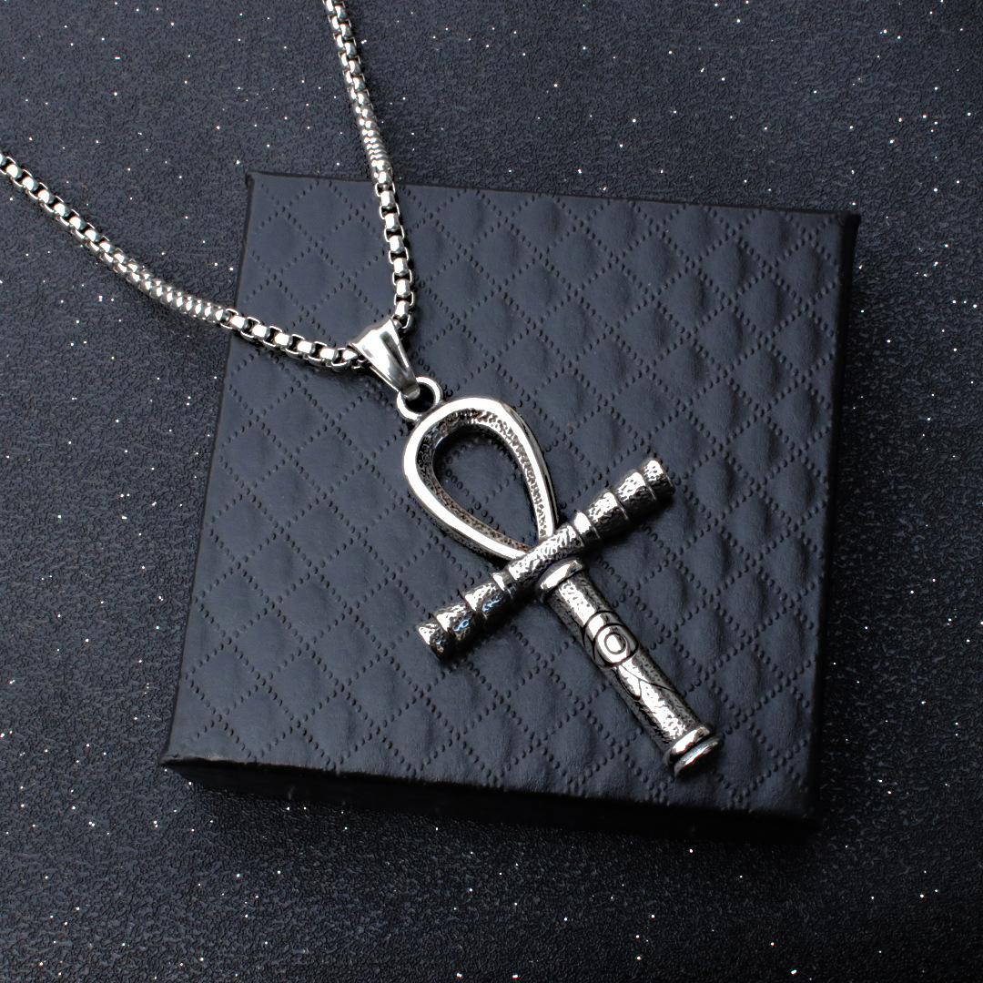 Fashionable retro pendant with bow stainless steel for men and women