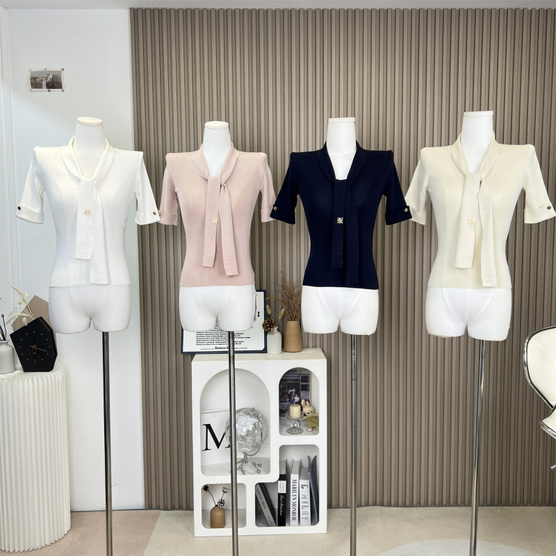 韓国ヒロインテンセルコアスパン糸リボンゴールドバックルスリムフィットセーターVネックミッドスリーブトップ女性用|undefined