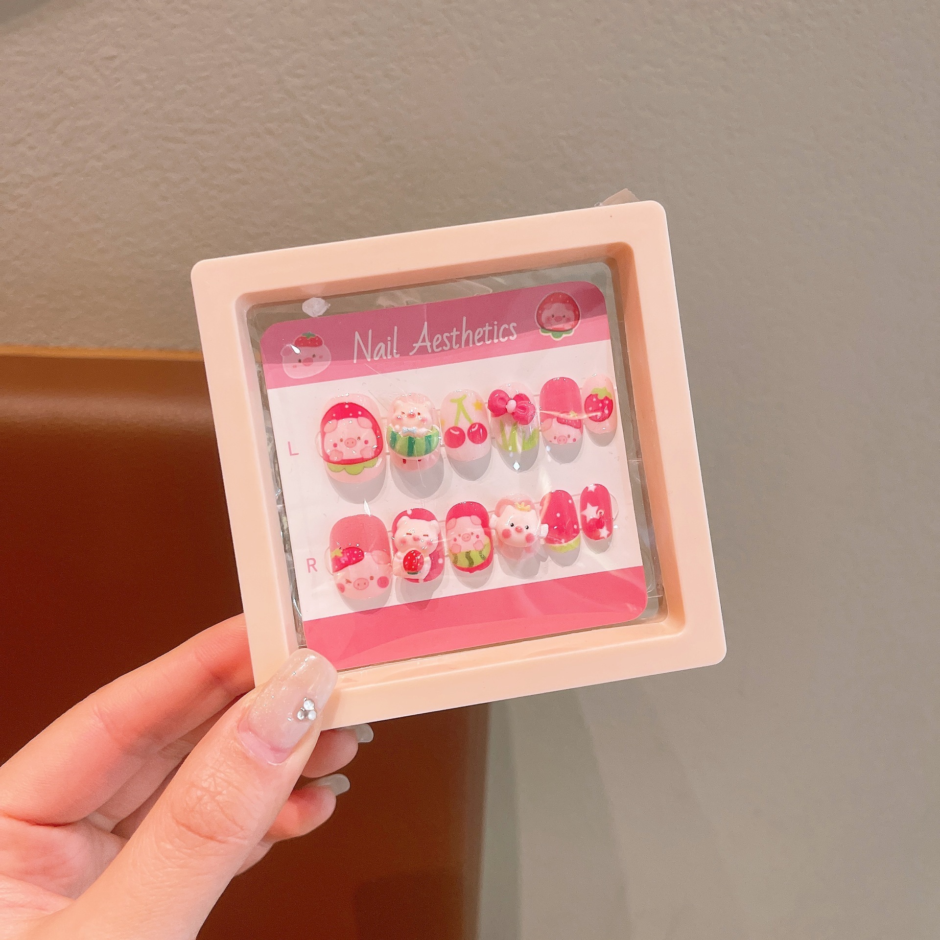 Niños Kulomi dibujos animados bebés usar uñas niñas lindas manicure parches de uñas impermeables para usar