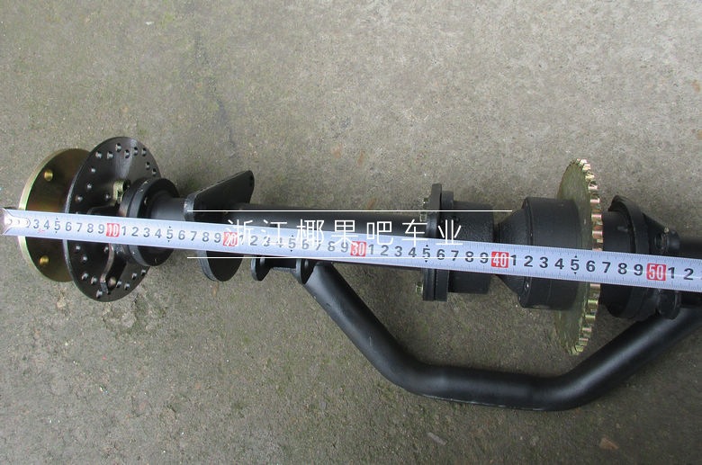 Modified four-wheel go-kart accessories, four-wheel beach vehicle chain drive differential, rear axle with dual disc brakes, rear fork