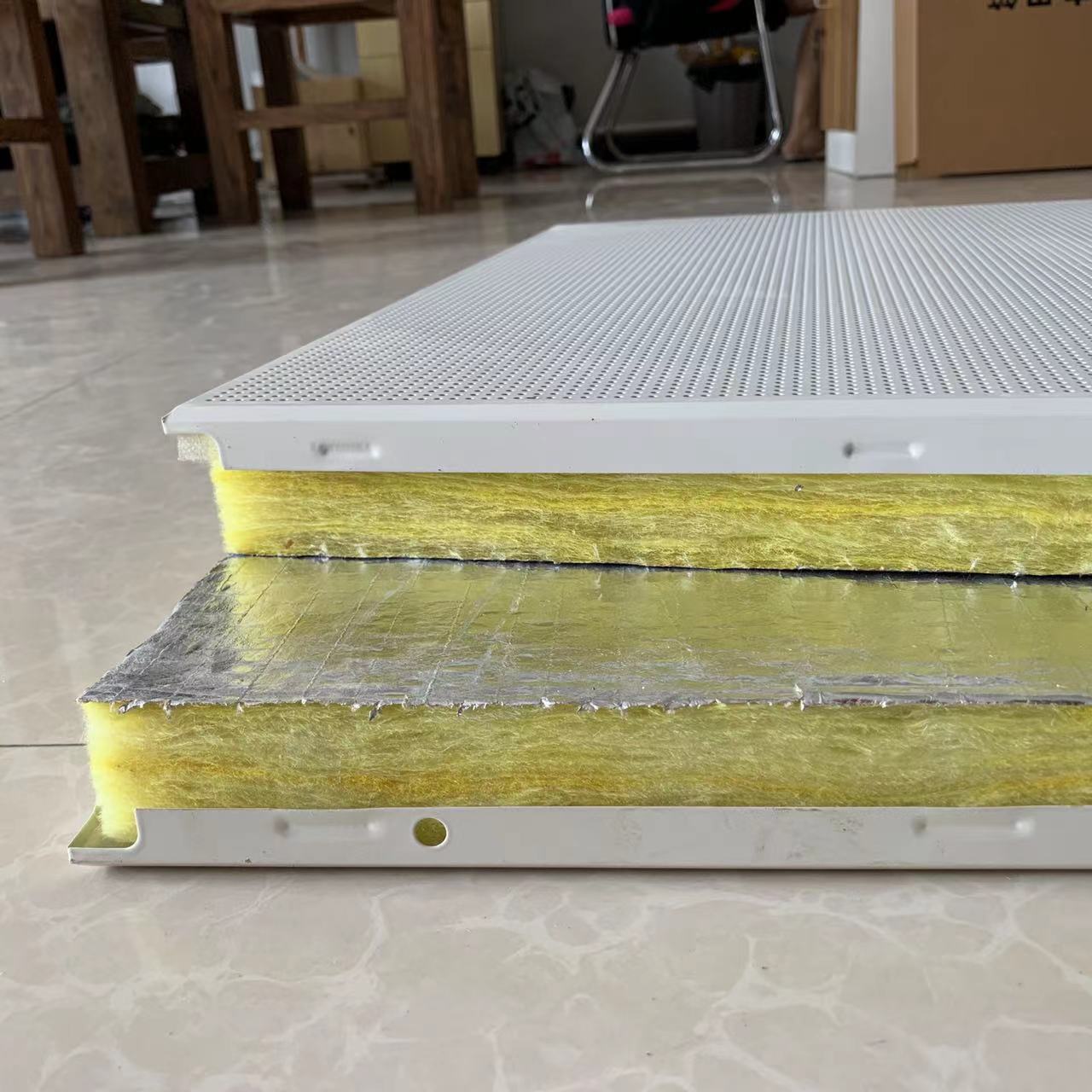 吸音铝扣板,天花板车间吊顶板,铝矿棉板,办公楼天花板复合铝扣板