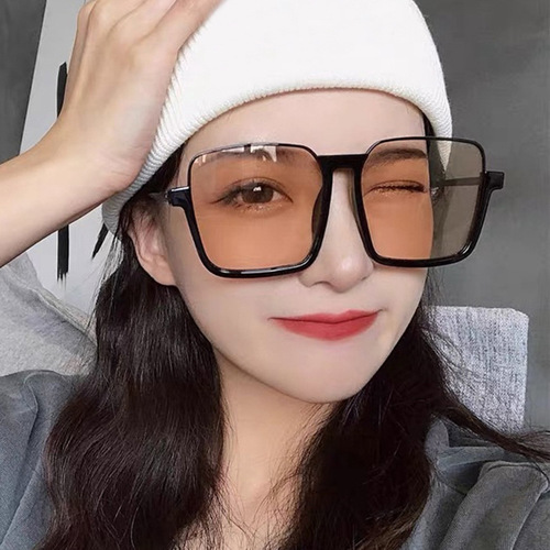 New Retro Large Frame Sunglasses, Square Lower Frame, Unisex Blue Light Blocking Eyeglass Frame, Natural Makeup Cross-border Sunglasses