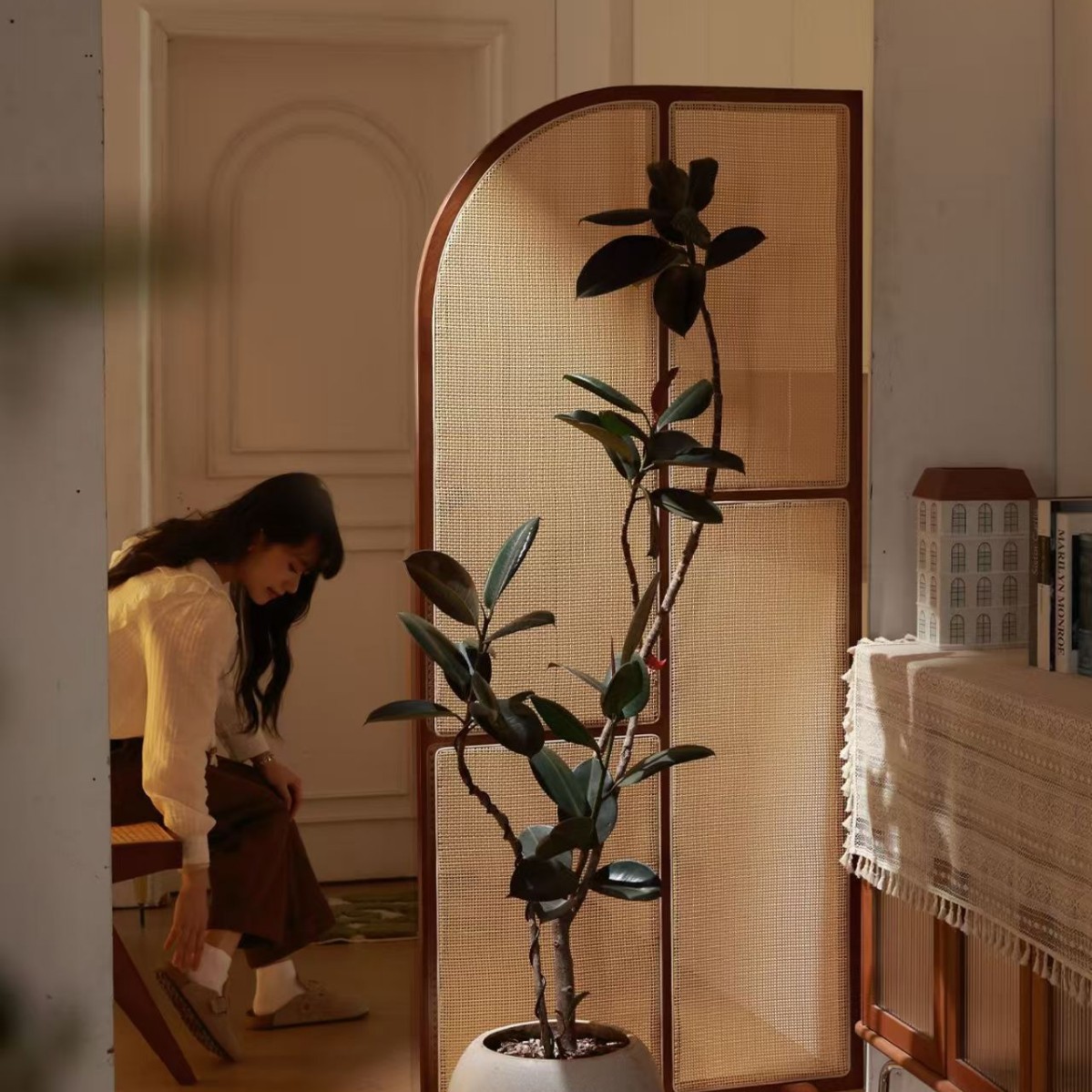 Mid-Century Retro Solid Wood Rattan Screen Partition Entrance Facing Door Living Room Bedroom Bed Blocking Japanese Style Removable