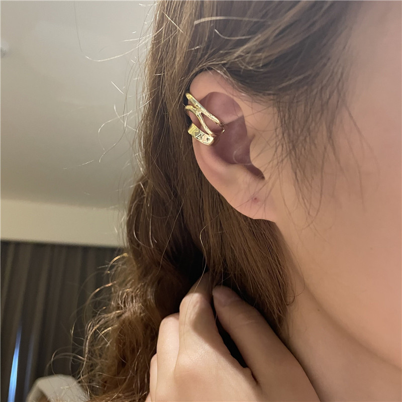 Wholesale Jewelry Retro Geometric Three-layer Spiral Ear Clip Nihaojewelry display picture 1