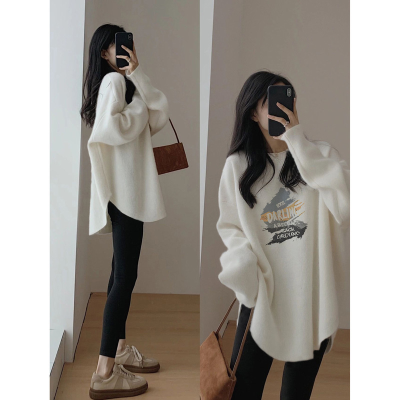 De Velvet Loose White T Long-sleeved Butt-covering T-shirt Women's Autumn and Winter Mid-length Sanding Base Shirt with Shark Pants