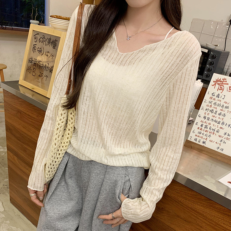 봄과 여름 새로운 스타일 Tulle 마이크로 투명 느슨한 한국 스타일 작은 V-목 태양 보호 블라우스 여성의 우아한 나이 감소 세련된 탑