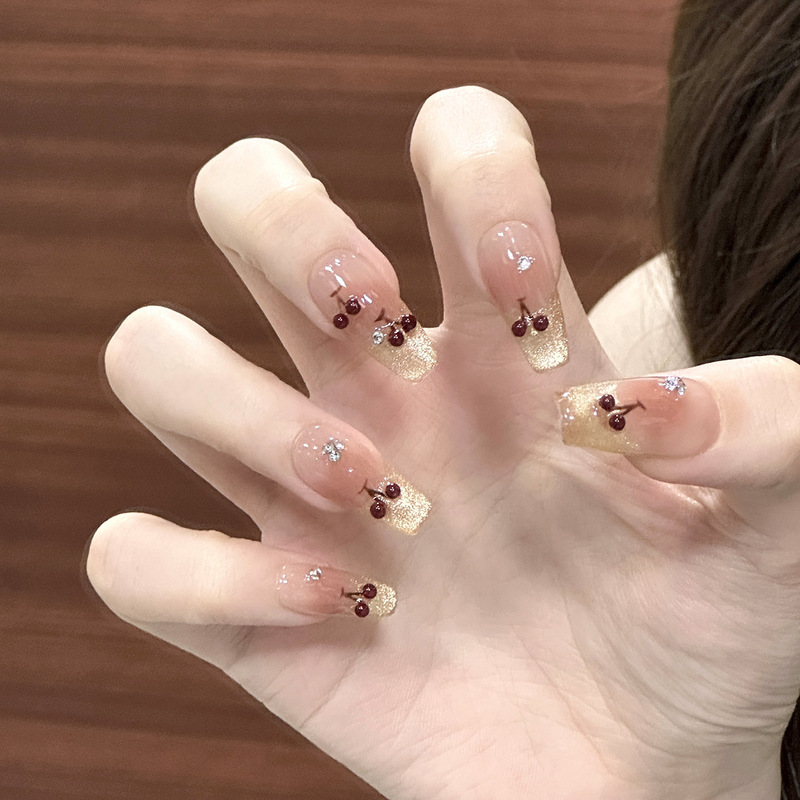 There will be cats, cherries, blush, cat's eyes, diamonds, flash, French little red book, and nails There will be cats, cherries, blush, cat's eyes, diamonds, flash, French little red book, and nails