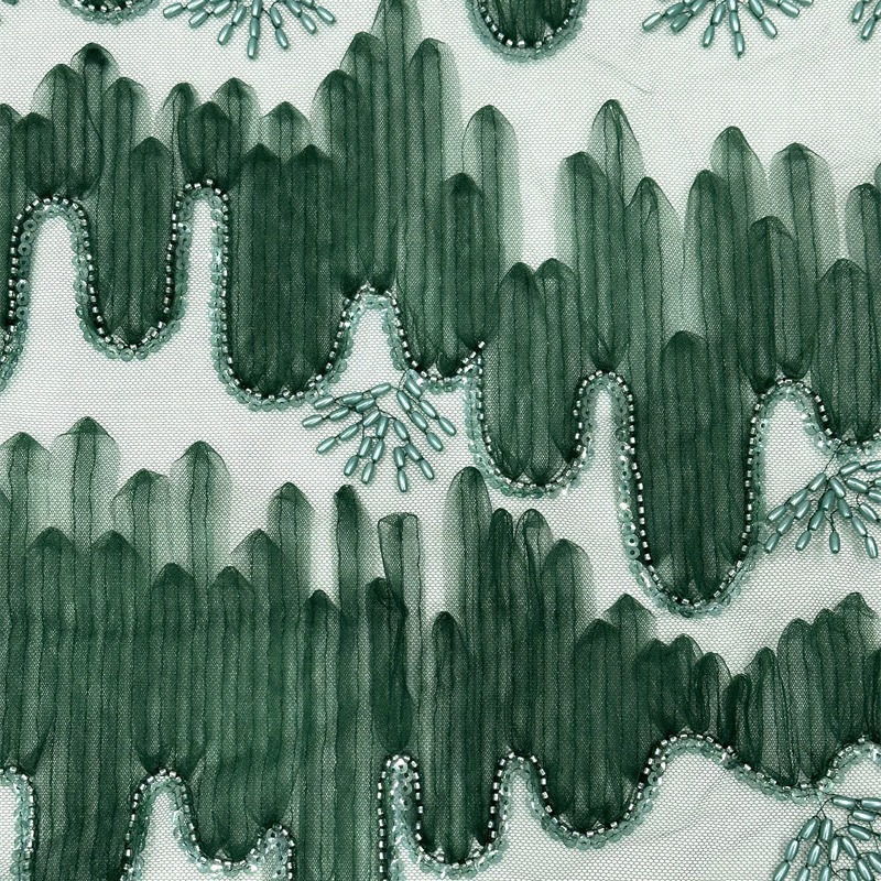 Paisaje tridimensional bordado tela de malla estilo nacional pequeño vestido fresco y hermoso cheongsam vestido de cena tela