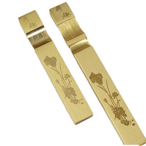 High-end brass ruler pen holder creative dual-purpose pressure paper calligraphy ruler paperweight solid brass four treasures of the study with engraving