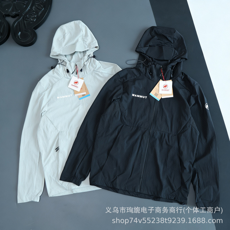 Factory Direct Sales Mammoth 26 New Summer Style Printed Anti-Uv Sun Protection Outdoor Sports Hooded Jacket