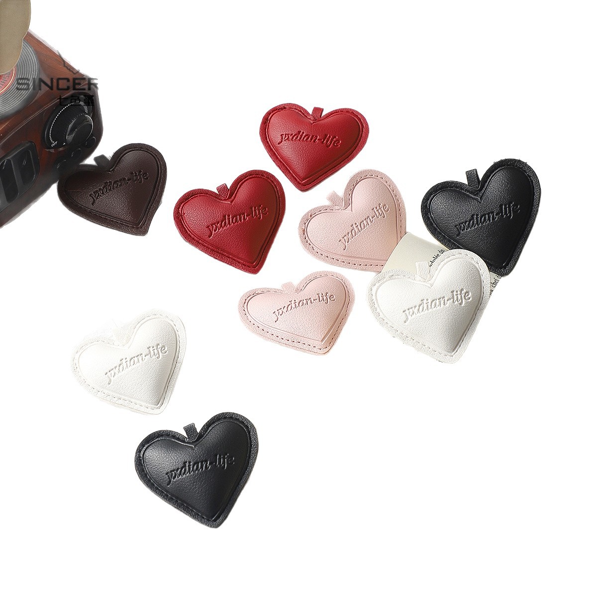 Cuerpo de siete colores amor atmósfera accesorios de cuero romántico ramo de flores hechas a mano decoración de materiales de flores colgantes