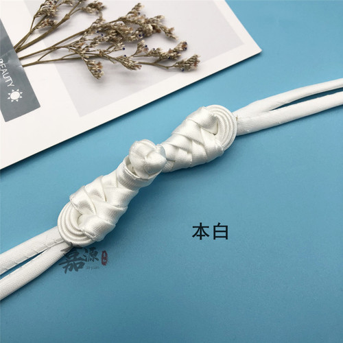 Long-tailed cloth pipa buckle new style satin apricot buttoned plate buckle ready-made material plus plate buckle cheongsam ethnic style buckle Tang suit button 