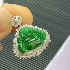 翡翠手饰;翡翠项饰;玉器工艺品