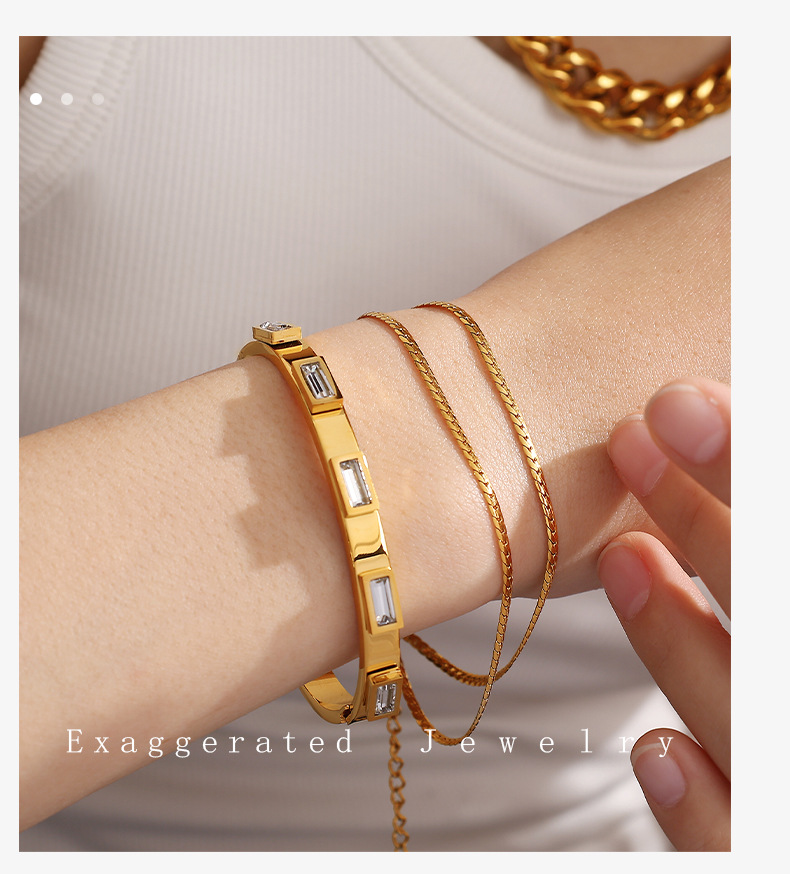 Holiday, Banquet, Selfie Occasion PVD Coated Real Gold Plated Geometric Titanium Steel Casual Elegant Simple Style Waterproof Non Tarnish Titanium Steel Bangle