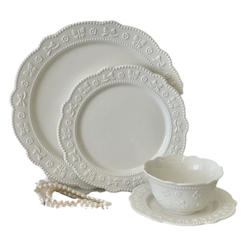 Новые французские рельефные красивые цветы и банты керамические тарелки высокого десерта макарон бытовой набор тарелки оптом