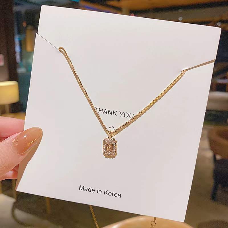 Diamond Pendant Necklace With Letter M And Mesh Red Chain_voghion.com