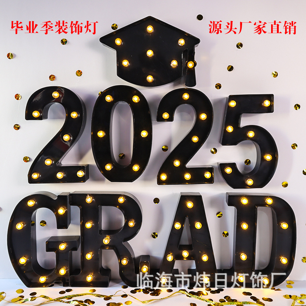 2025 accesorios de la foto de graduación, lámpara de letras grad, decoración de la escena de la fiesta led, lámpara decorativa, temporada de graduación, sombrero de soltero
