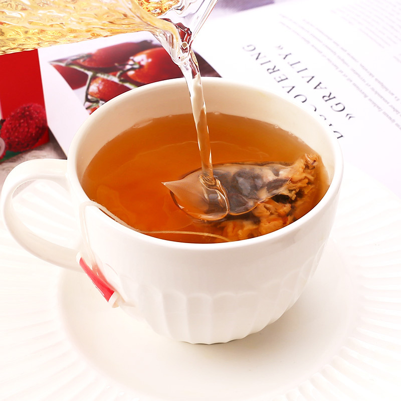Lychee black tea freeze-dried lychee flavored black tea triangular bag health herbal combination substitute tea tea bag drop shipping