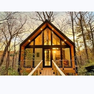 Customized House-Shaped Wooden House B&B Theme Hotel Outdoor Camping Style Camp Popular Wooden B&B Room