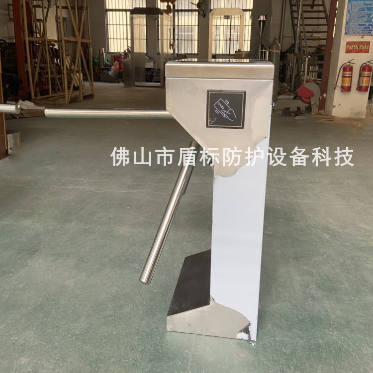 手动不锈钢三辊闸机 超市入口只进不出单向转闸人行导向通道门