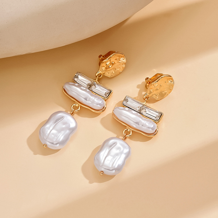 1 Pair Quantity 1 Pair Elegant Streetwear Geometric Irregular Imitation Pearl Alloy Rhinestones Drop Earrings