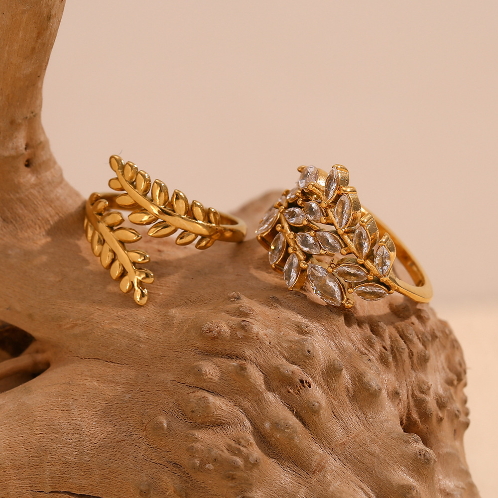 Diamond Inlaid Leaf Shape Stainless Steel Ring