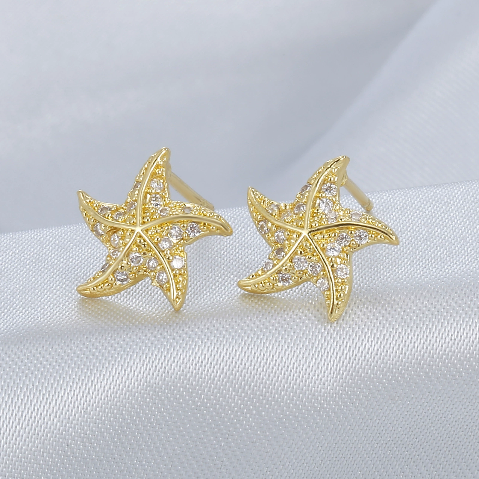 Cute earrings, 2023, diamond encrusted
