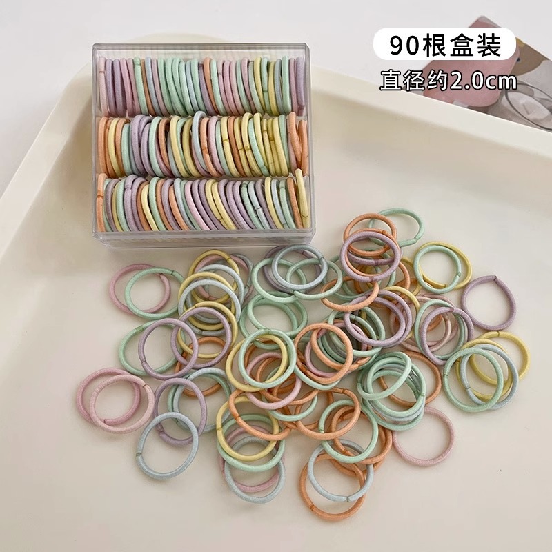 14 #90 raíces de color brillante.