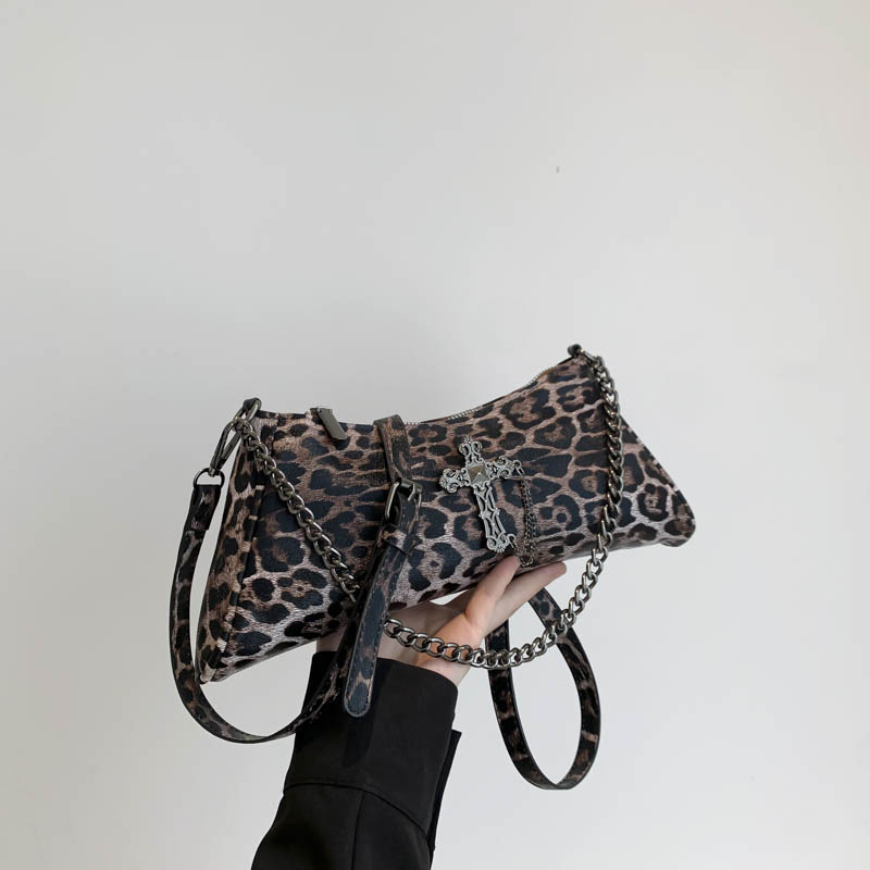 Casual Texture Chain Bag Black