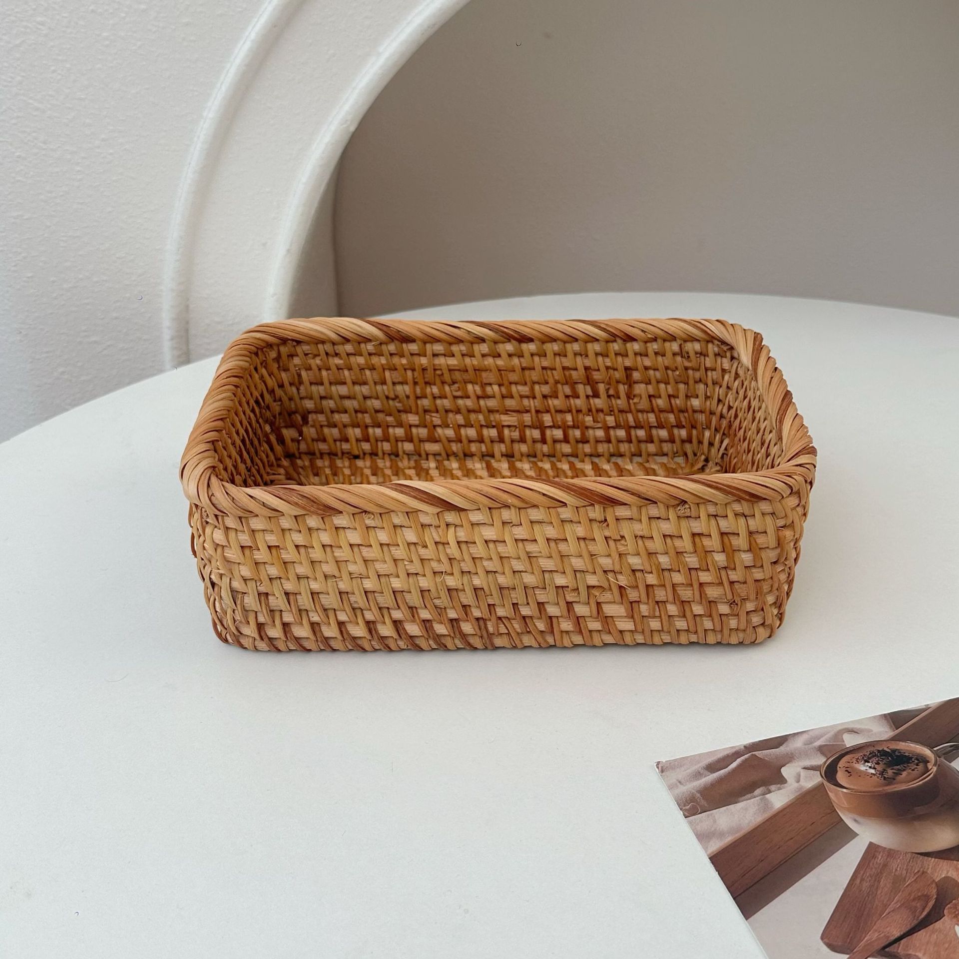 Ins cesta de almacenamiento de ratán retro mesa de escritorio mesa de centro cesta de almacenamiento de artículos diversos cesta de almacenamiento de acabado cosmético cesta de bambú