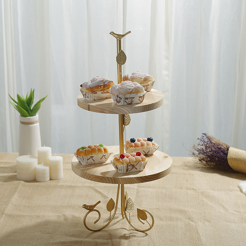 Estilo europeo de múltiples capas de madera mesa de postre té de la tarde postre vajilla bandeja de comida fría pastoral estilo de hierro de doble capa soporte de la torta