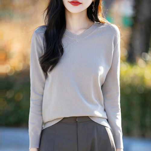 100 cotton spring new style V-neck knitted long-sleeved soft loose pullover simple solid color western style bottoming shirt for women